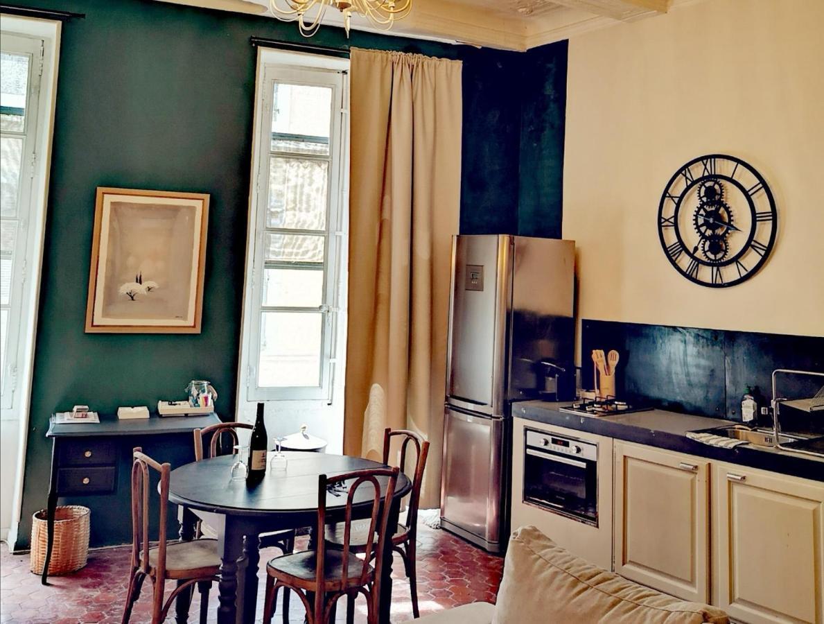 Ancienne Maison De Maitres Lourmarin Ngoại thất bức ảnh
