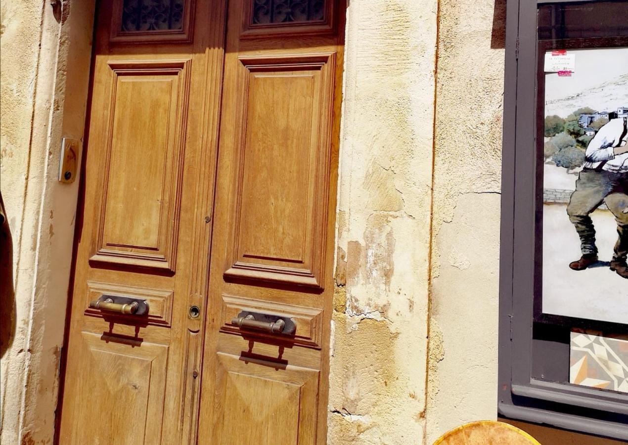 Ancienne Maison De Maitres Lourmarin Ngoại thất bức ảnh