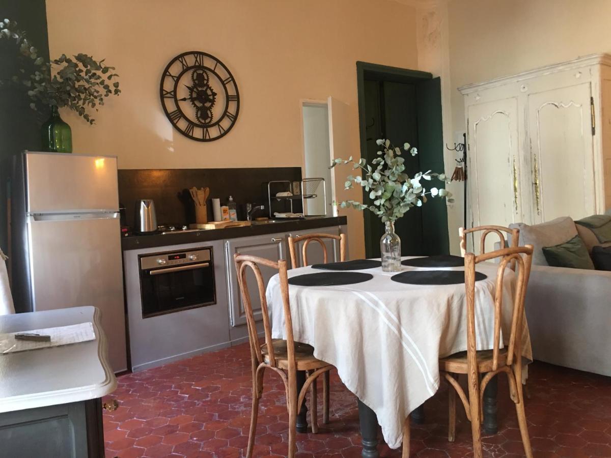 Ancienne Maison De Maitres Lourmarin Ngoại thất bức ảnh